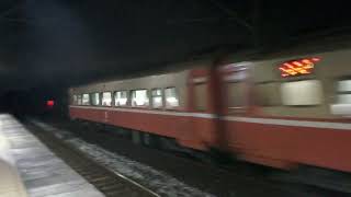 台鐵 521次莒光號 六塊厝通過 (本務E216)