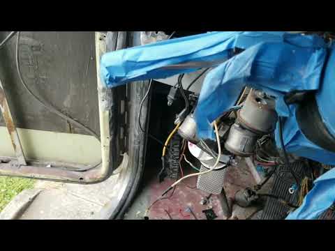 the-wiring-in-the-peterbilt-is-a-nightmare
