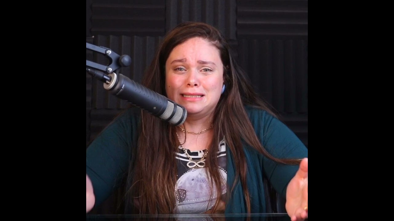 هو فيه بنت تعمل كده في امها ؟