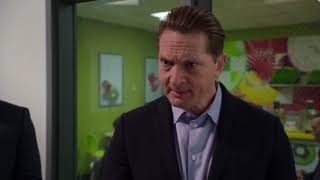 Silicon Valley S5 E6: Gavin's Factory Visit