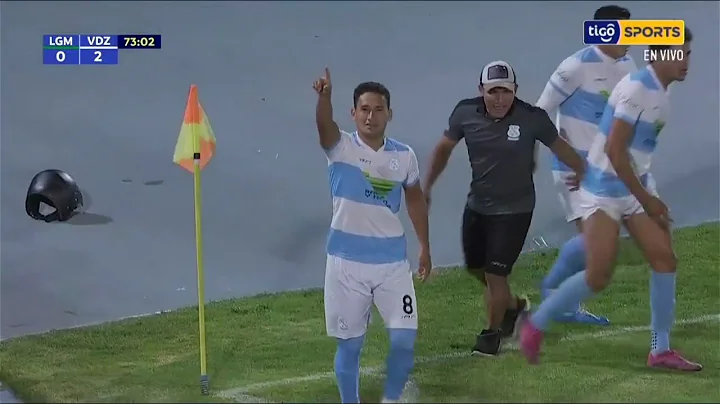 Gol de Vaca Diez! Pedro Taborga sac el disparo a l...