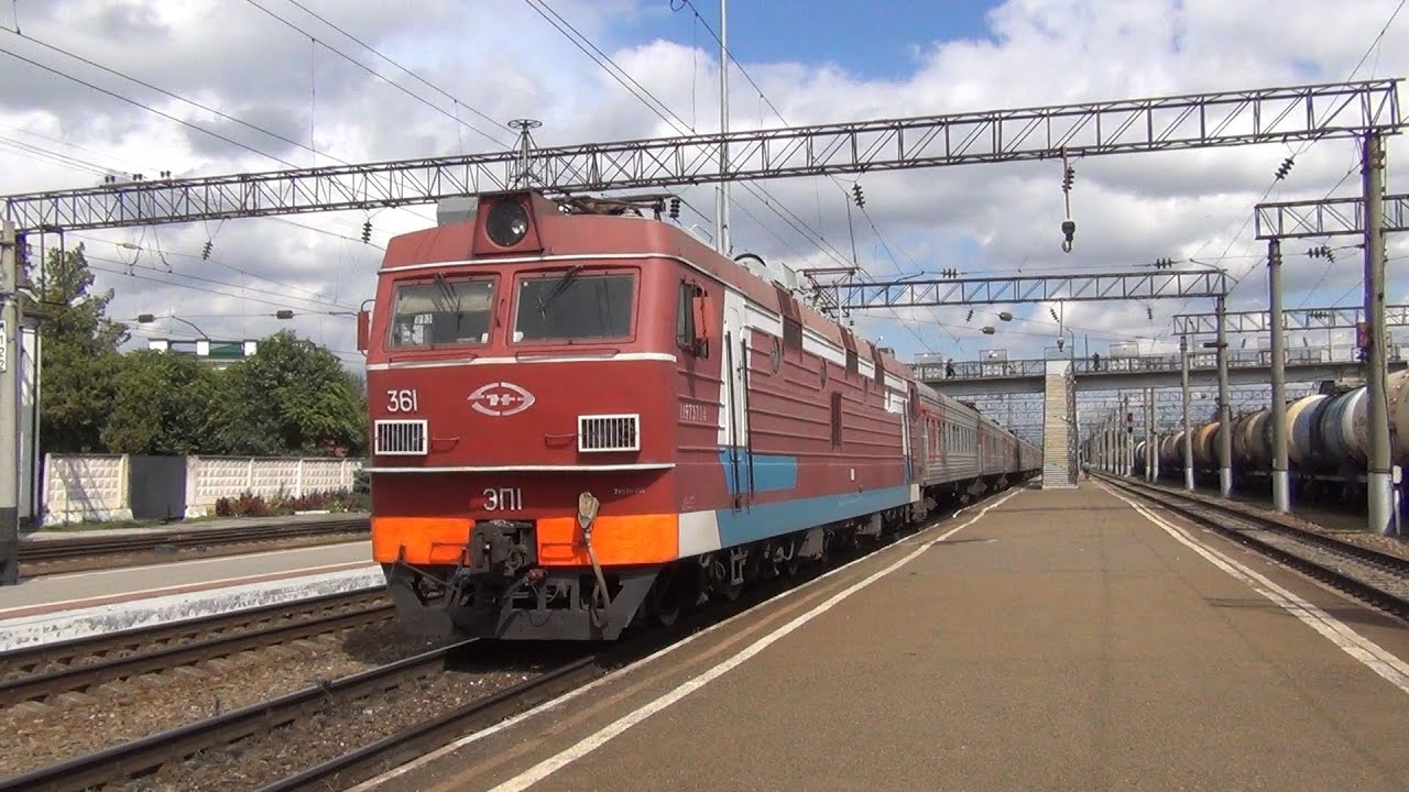 Поезд анапа красноярск купить. Красноярск Локомотив эп1. Эп1 электровоз Красноярск. Эп1 RAILGALLERY. Эп1м-616.