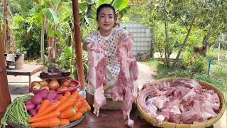 Yummy pork and pork ribs curry recipe | Cooking with home style | Mommy Sreypov