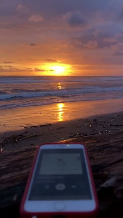 Story WA Senja Di Pantai // Resah Jadi Luka