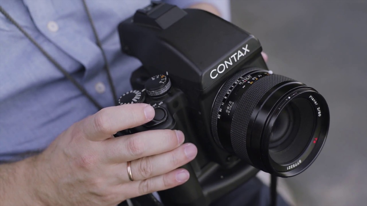 Loading Film Contax 645 YouTube