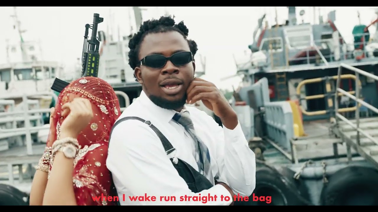 Παρακολούθηση Sami Omoh - THE BAG (Official Video) στο YouTube Παρακολούθηση Sami Omoh - THE BAG (Official Video) στο YouTube