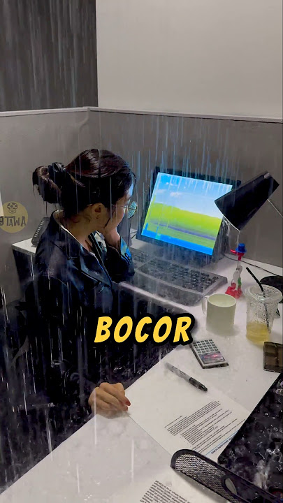 Suara HUJAN Bikin RILEKS❗😂#komedi #hujan #videoshort