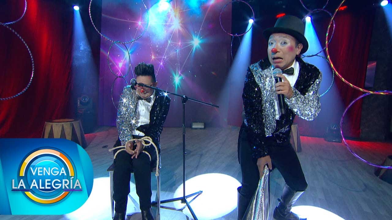 ¡Los Destrampados se adueñaron del escenario cantando el tema 