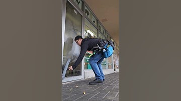 Storefront Window Cleaning #relaxing #squeegeetechnique