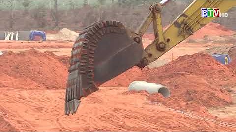 Đường DT719B kết nối với Sân Bay Phan Thiết tiến độ đã trải thảm nhựa 12/2021, hoàn thành cuối 2023