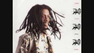 Ini Kamoze - Pull Up The Cork chords