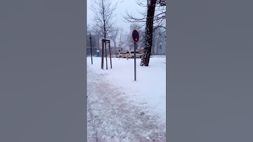 Menikmati Pemandangan Salju kota Berlin, jerman #tranding #viral #traveller #muinahjaenicke #berlin