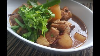 开胃好吃的酸辣猪脚 (Spicy \& Sour braised pork leg)