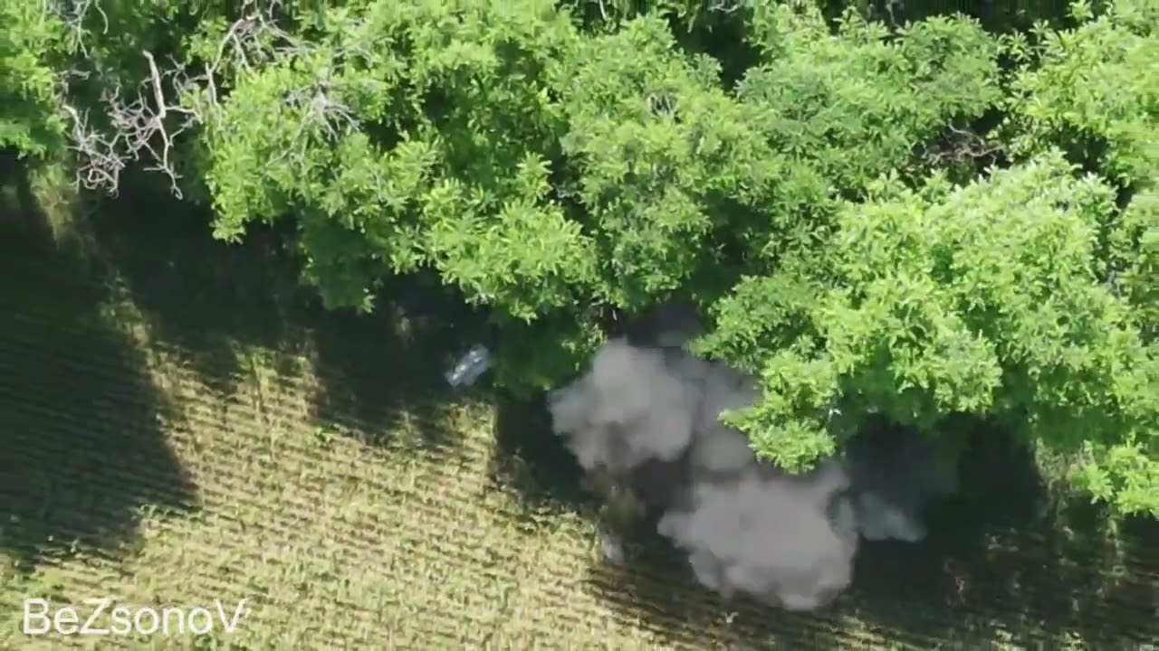 Коптер бомбардировщик.