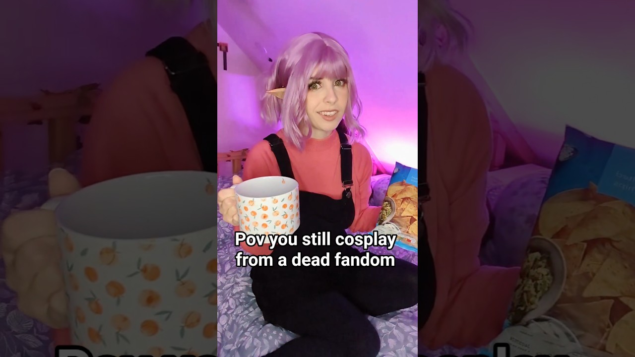 where is the owl house fandom at #comiccon #cosplay #theowlhouse #cartoon