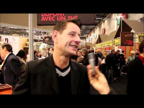 Christophe Devé Journaliste Et Présentateur Au Salon Du Chocolat Youtube