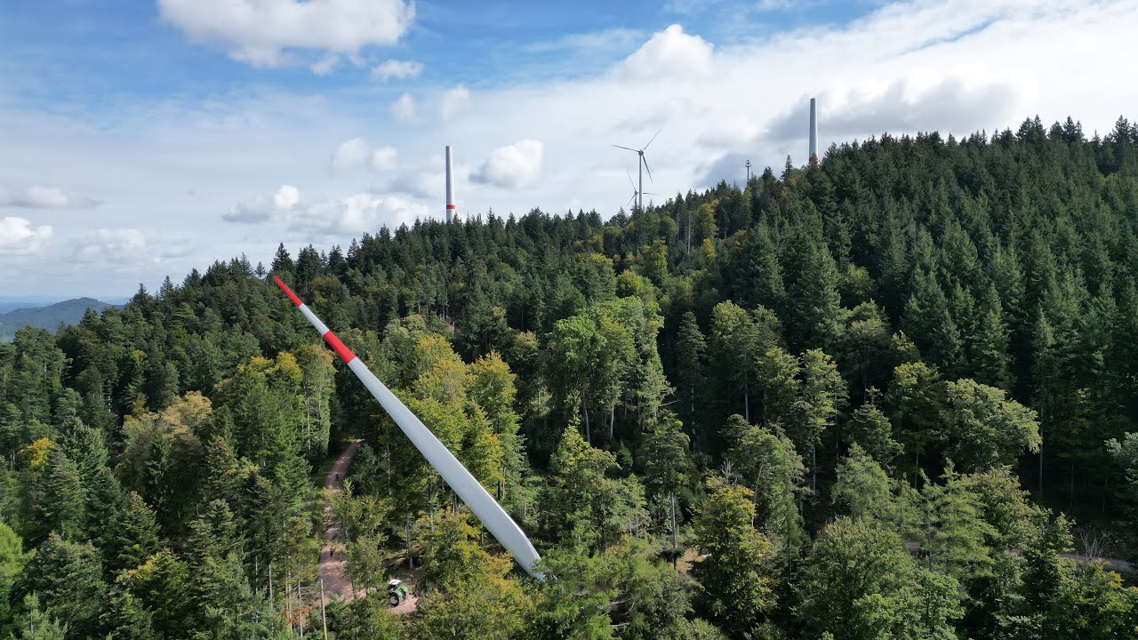 Repowering Windpark Rosskopf (Freiburg) - Teil II: Rotorblatttransport + Errichtung WEA 1