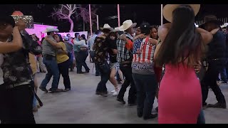 Cumbia rueditas de amor, xv años de ximena los anchondo baile en el km99 rosales chihuahua