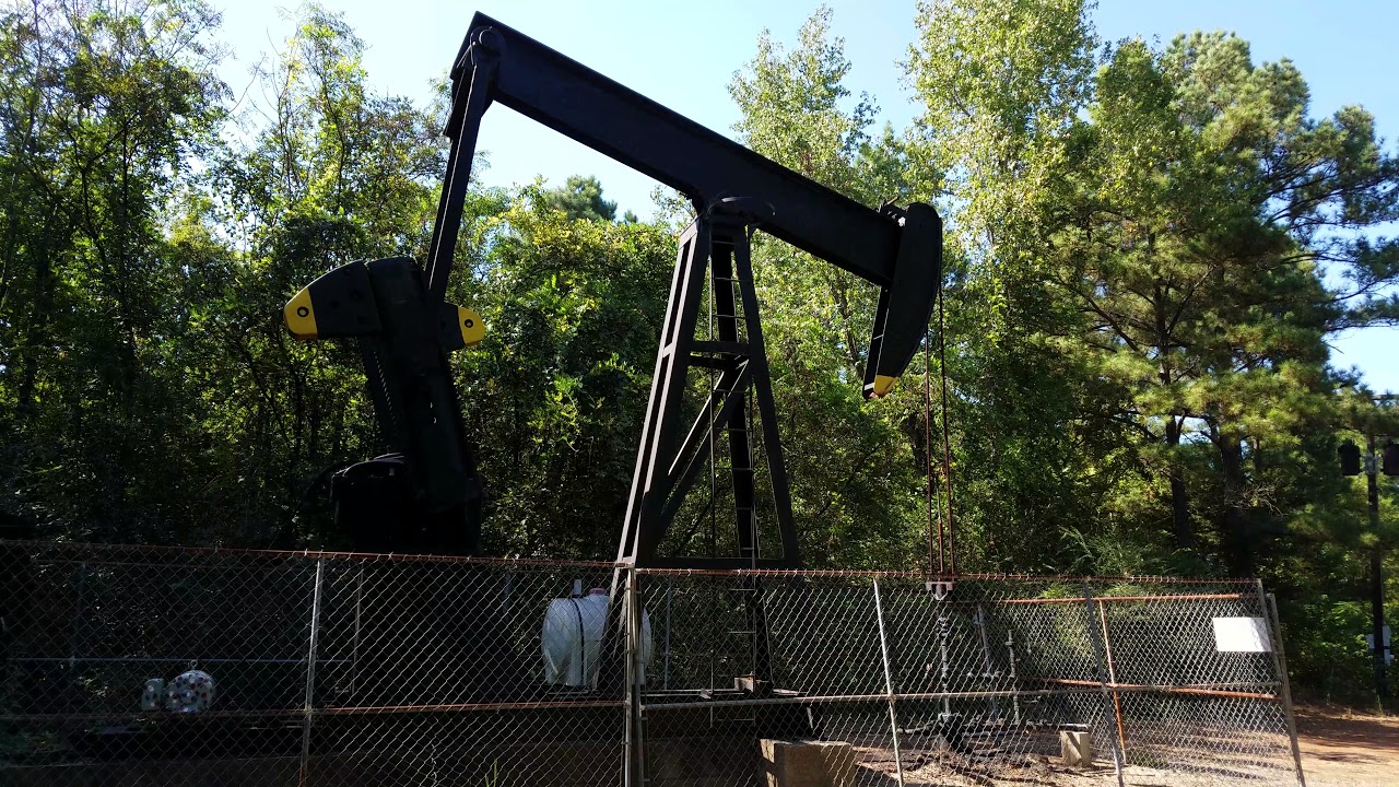 Parkersburg Pumping Unit Kilgore Texas YouTube