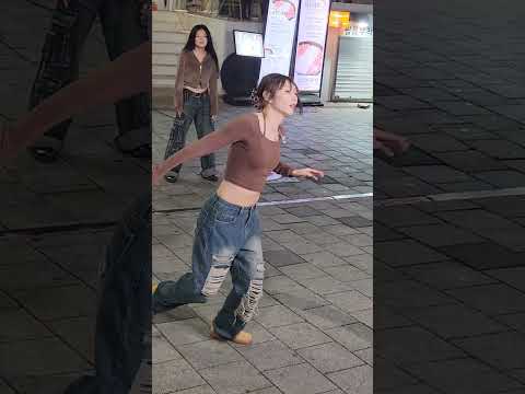 Kpop&amp;amp;JHKTV]<strong>Allure</strong> Saehee in hongdae ETA NewJeans얼루어 홍대케이팝댄스이티에이 #쇼츠 #shortskpop #shorts