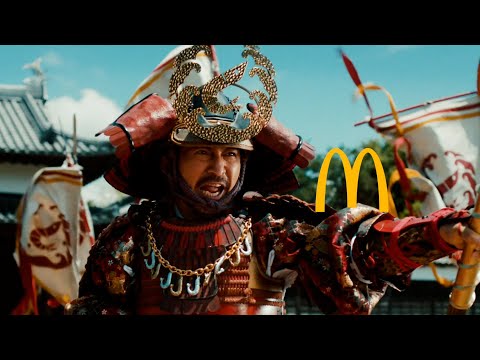 岡田准一、戦国武将姿でキュートな“エビダンス”披露!?マクドナルド新メニューにポテト・ナゲットに次ぐ第三勢力 マクドナルド『プリプリエビプリオ』新TVCM