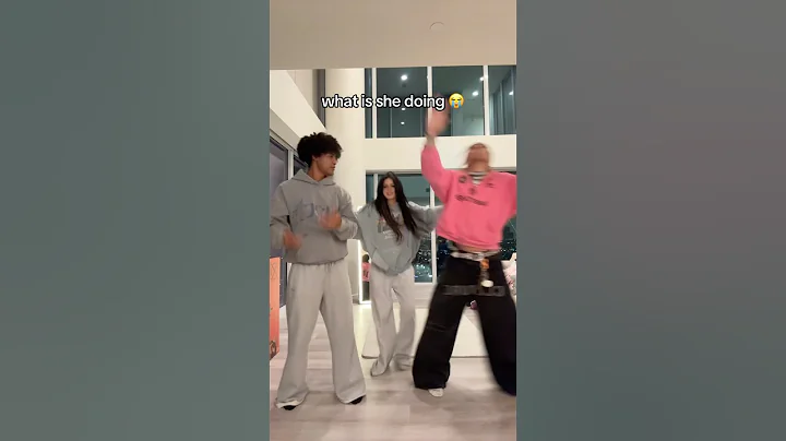 why did she think she could do that 😂 #shorts #skyyjade ​⁠@nevaaada ​⁠@c0rbo