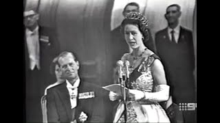 Menzies hails Her Majesty (1963)
