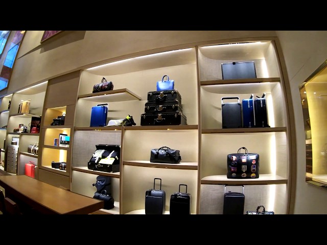 Biggest Louis Vuitton Store In New York