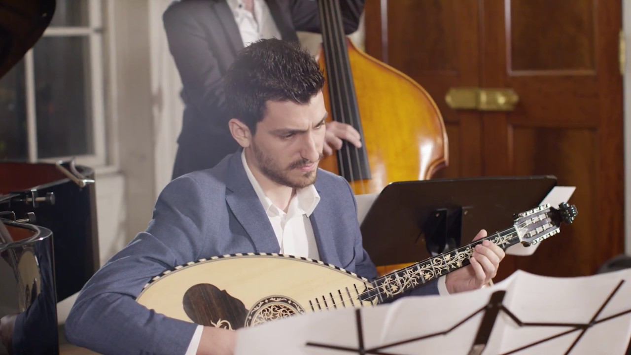 Julian Moreen - Yellow