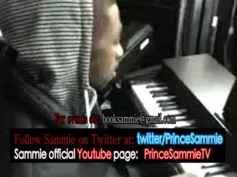 r&b-singer-sammie-playing-the-piano-plus-free-new-october-2009-music-mp3-downloads-from-sammie