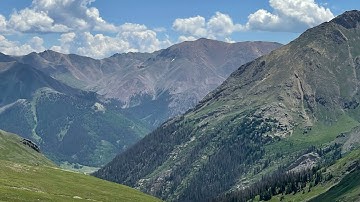 cinnamon pass in 4k Alpine Loop Colorado jeep gladiator rubicon