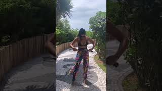 Hack 💙........#fashion #blogger #explore #model #fashionstyle