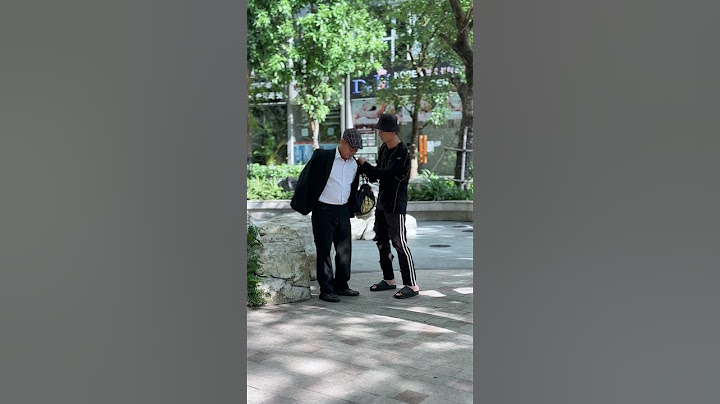 The poor boy's respect [KINDNESS MAN] #kindness #respect #goodman #happy #humanities