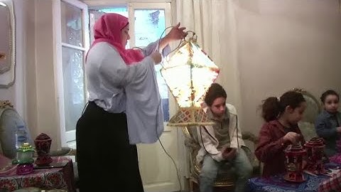 In shadow of coronavirus, Muslims face a Ramadan like never before