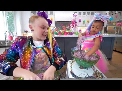 north-west-pours-glitter-all-over-jojo-siwa's-kitchen-floor