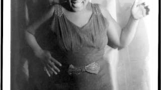 Watch Bessie Smith Dirty Nogooders Blues video
