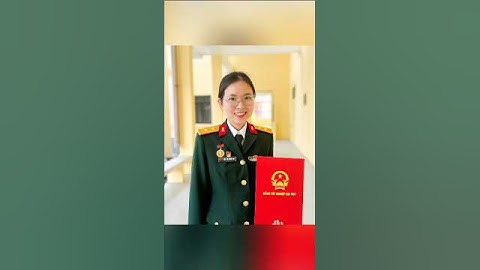 Cô gái tốt nghiệp thủ khoa Học viện Kỹ thuật quân sự ra trường với quân hàm Trung úy