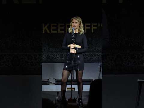 Афиша концертов и билеты на сайте alisadudareva.ru #standup #юмор #comedy #смех #shorts
