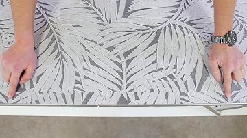 How to hang wallpaper with a drop match? Step-by-step instructions