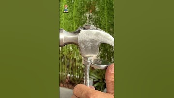 Hammer handle idea with a bolt - strong and secure #diy #tips #tipsandtricks