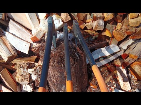 Polttopuun tekoa/making firewood