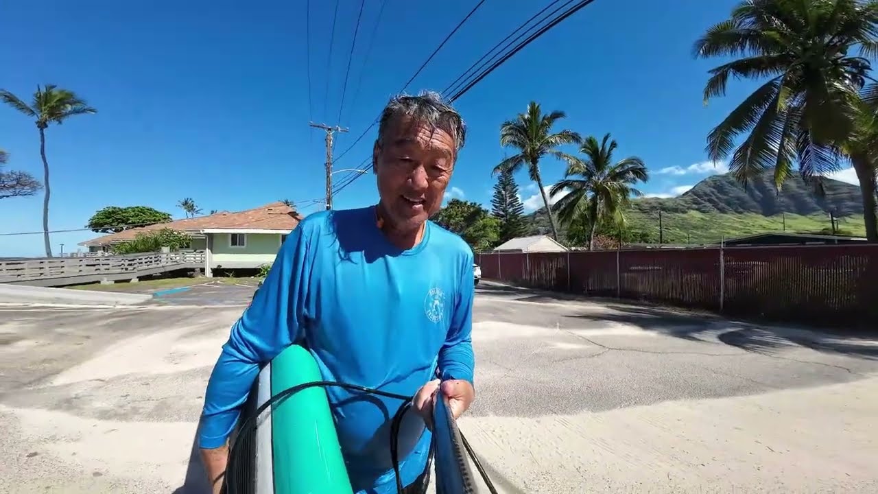 SUP SURFING HAWAII 【じじい毎日夏休み！】 - YouTube