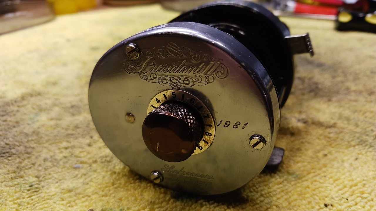 Shakespeare President II Bait Casting Reel Service with Levelwind