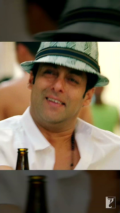 Looking for someone to go laapata with 😅 | #ekthatiger #laapata #salmankhan #katrinakaif #yrfshorts