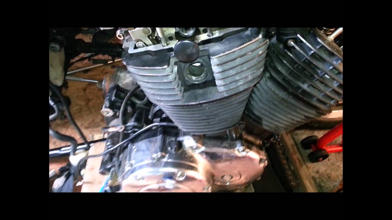 Cam Chain removal without special tool KA50100 2005 Honda vt100 YouTube