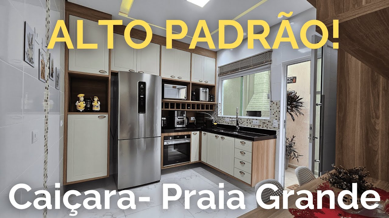 Maravilhosa! Casa com 2 dormitórios toda planejada na Vila Caiçara em Praia Grande!