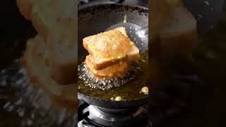 #breadbajji#bajji#breadrecipe #snaks#bread#explore #trending #viral #foodie #food #breakfastrecipe