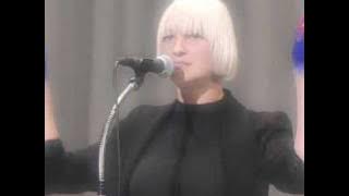 Sia on Letterman - Soon We'll Be Found