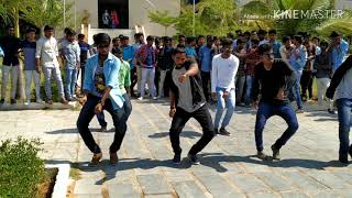 CREC || FLASHMOB 2K19 || ROYAL MECH BOYS||#crectirupati #flashmob #mechanical #foryou #chdl #dancers