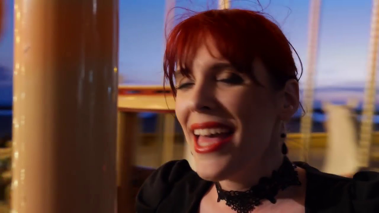 Clip Sabstenir  Elodie Ly